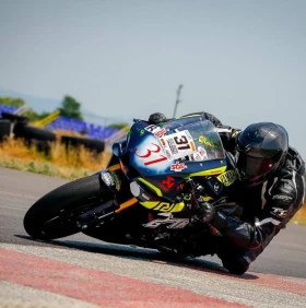 Yamaha YZF-R1, снимка 8