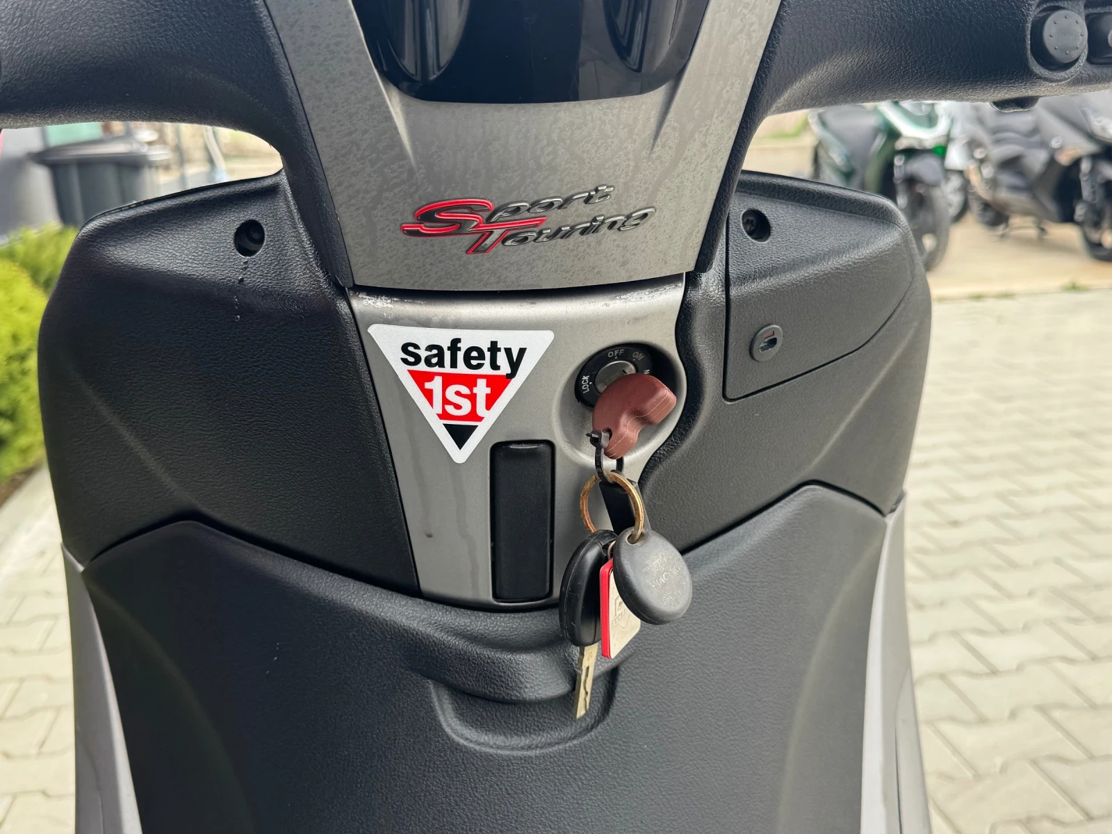 Piaggio Beverly ABS ASR SPORT 350i, снимка 11 - Мотоциклети и мототехника - 54186396