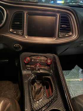 Dodge Challenger 3.6 SXT PLUS, снимка 9