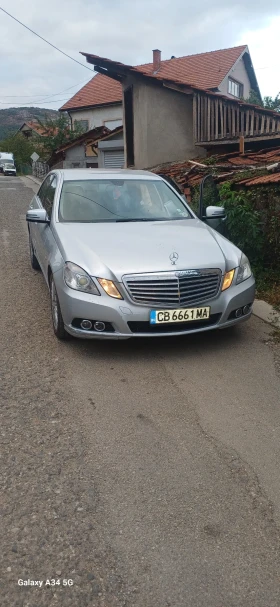 Mercedes-Benz E 250, снимка 1