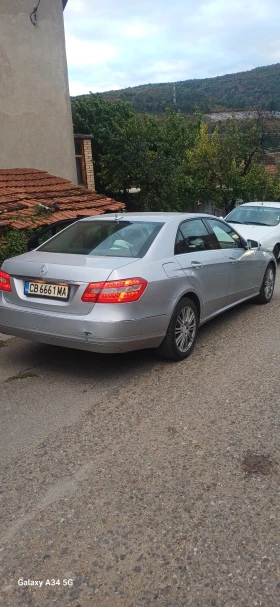 Mercedes-Benz E 250, снимка 2