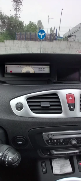 Обява за продажба на Renault Scenic 1.9d ~6 800 лв. - изображение 5