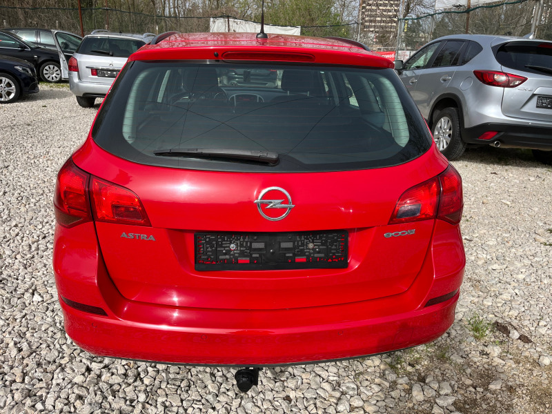 Opel Astra 1.3EcoFlex Recaro Уникат, снимка 5 - Автомобили и джипове - 42499384