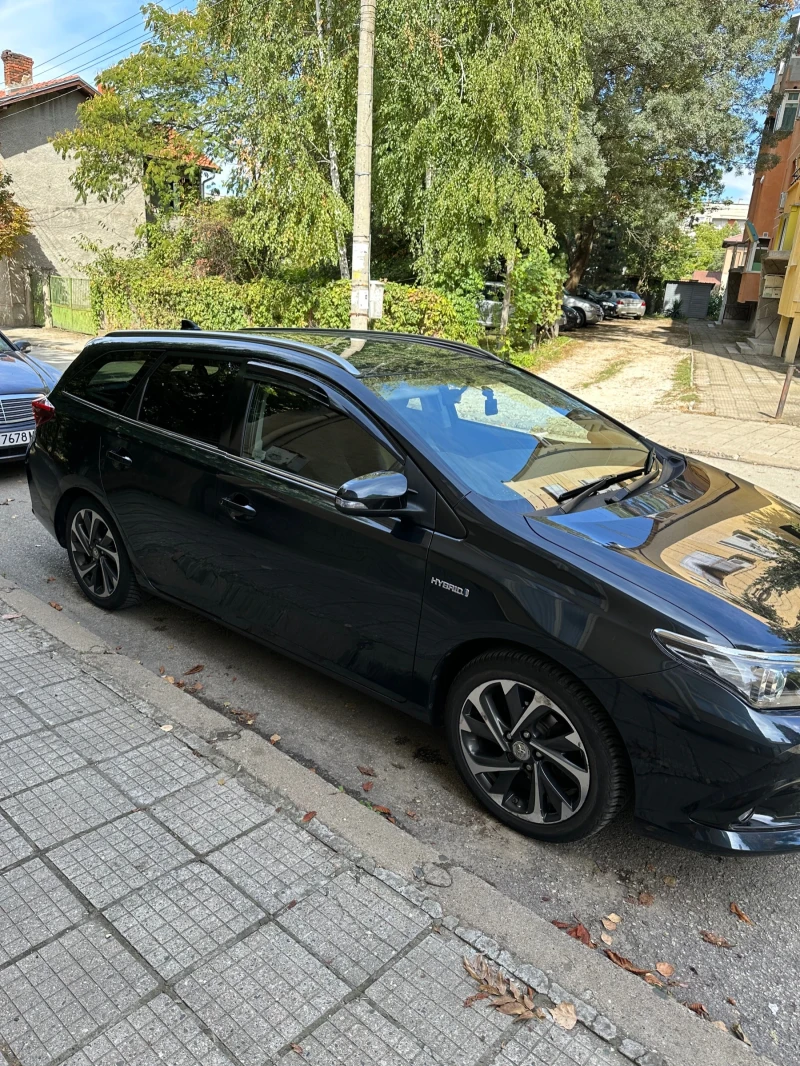 Toyota Auris, снимка 5 - Автомобили и джипове - 47246736