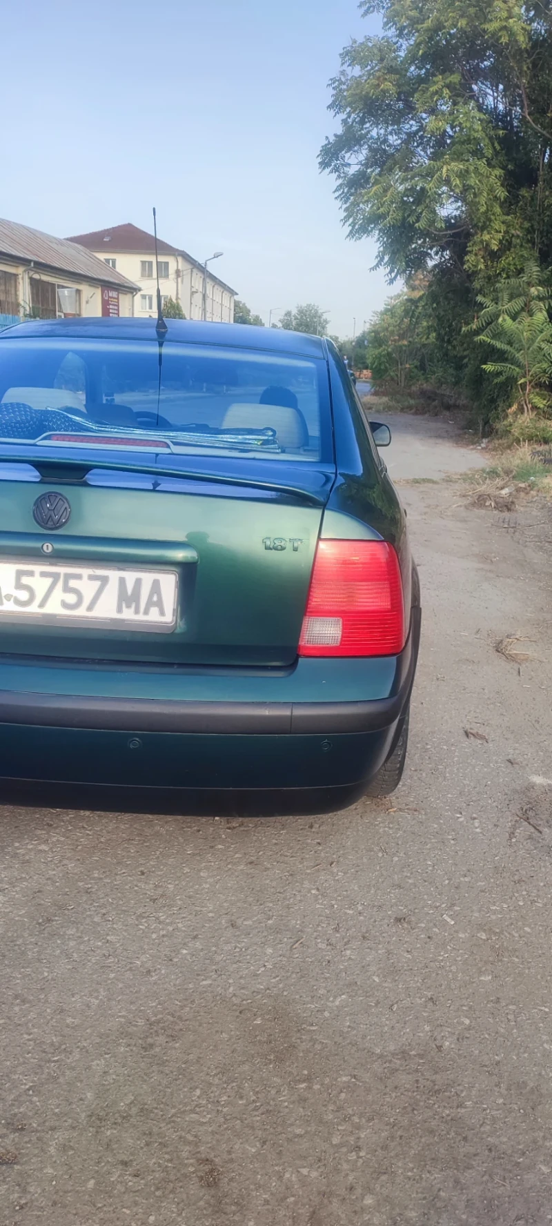 VW Passat 1.8Т газ, снимка 9 - Автомобили и джипове - 47362165