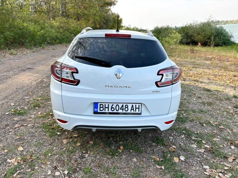 Renault Megane GT Line, снимка 3 - Автомобили и джипове - 47427349