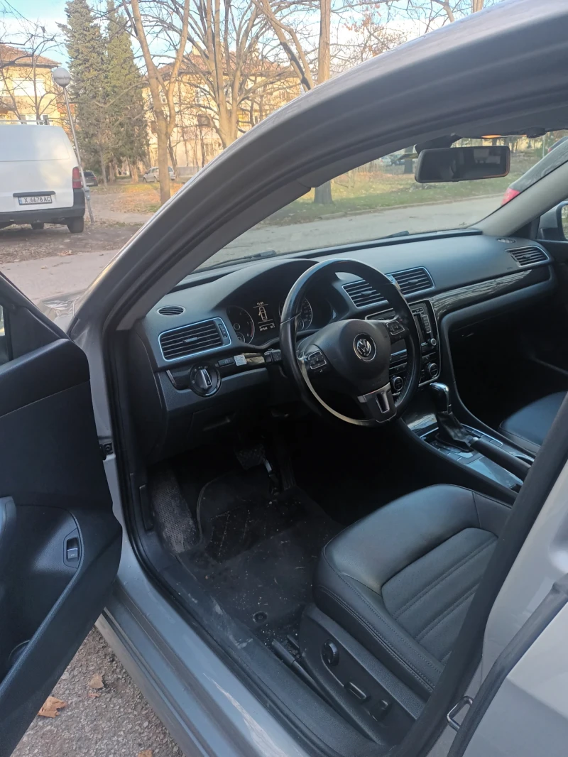 VW Passat, снимка 8 - Автомобили и джипове - 47513062