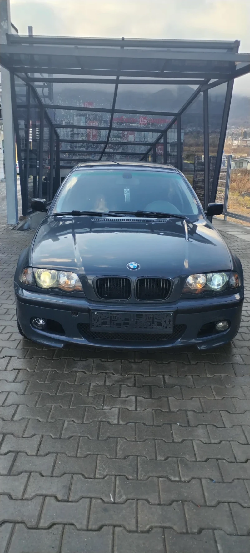 BMW 330, снимка 1 - Автомобили и джипове - 48292975