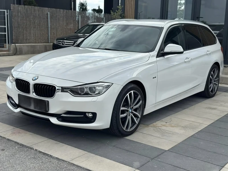 BMW 320 Sport, снимка 4 - Автомобили и джипове - 48498836