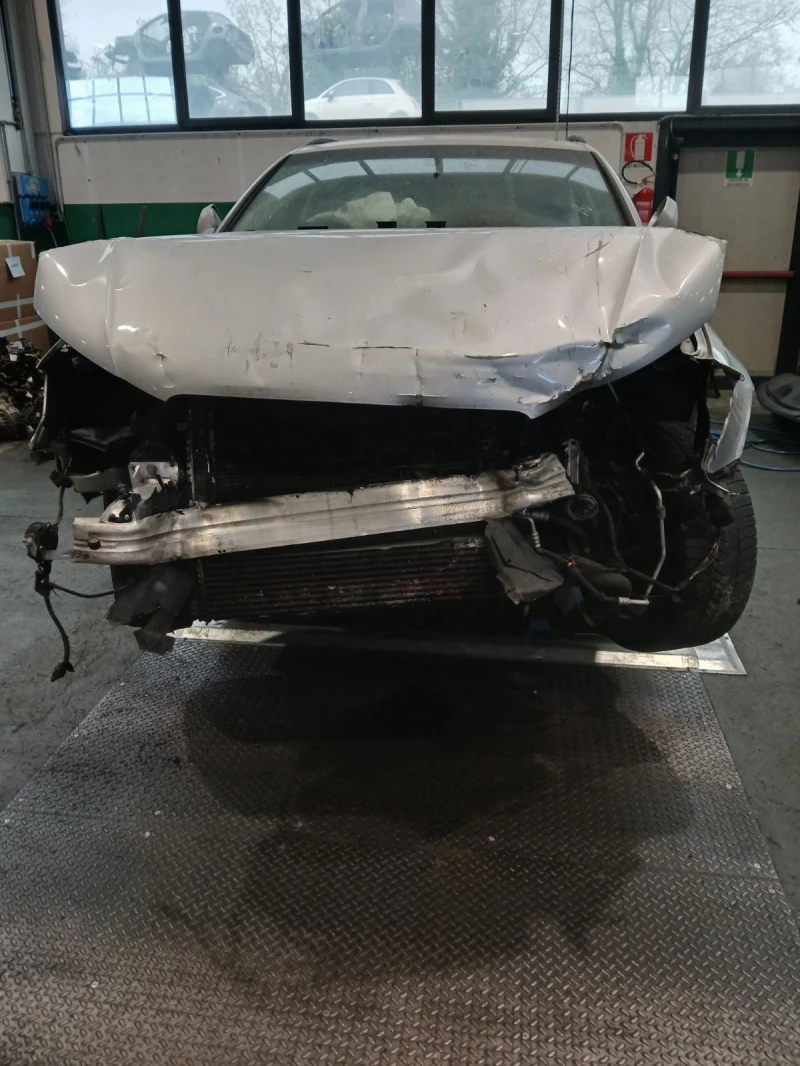 Audi A4 2.0tdi 8v, снимка 8 - Автомобили и джипове - 49999258