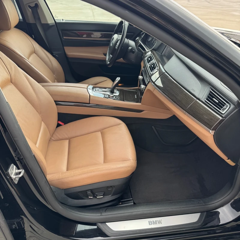 BMW 740, снимка 6 - Автомобили и джипове - 52738367