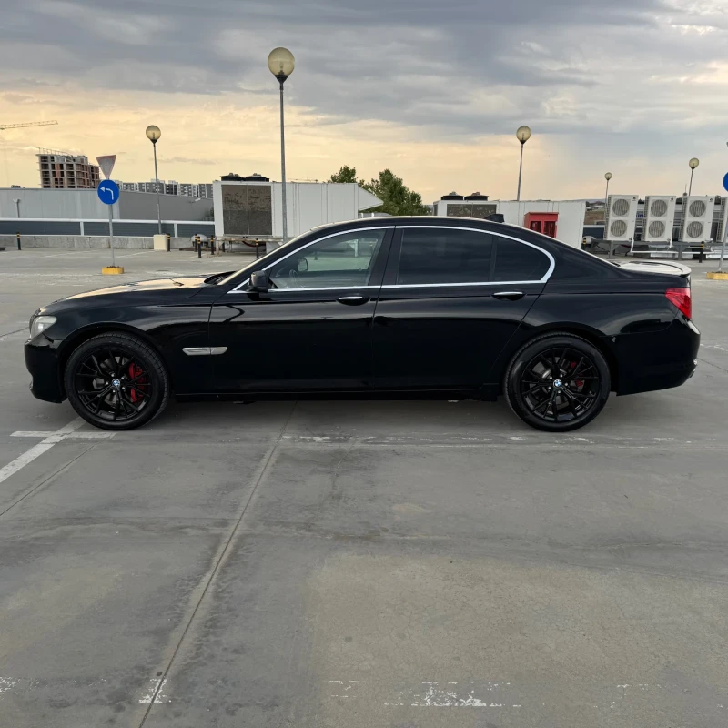 BMW 740, снимка 3 - Автомобили и джипове - 52738367