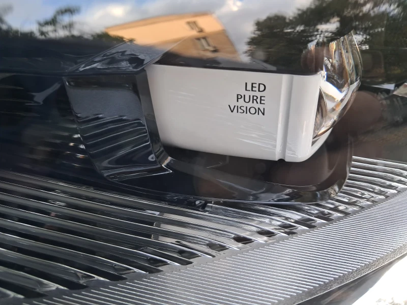 Renault Megane Автоматик Спешно!, снимка 5 - Автомобили и джипове - 51597085