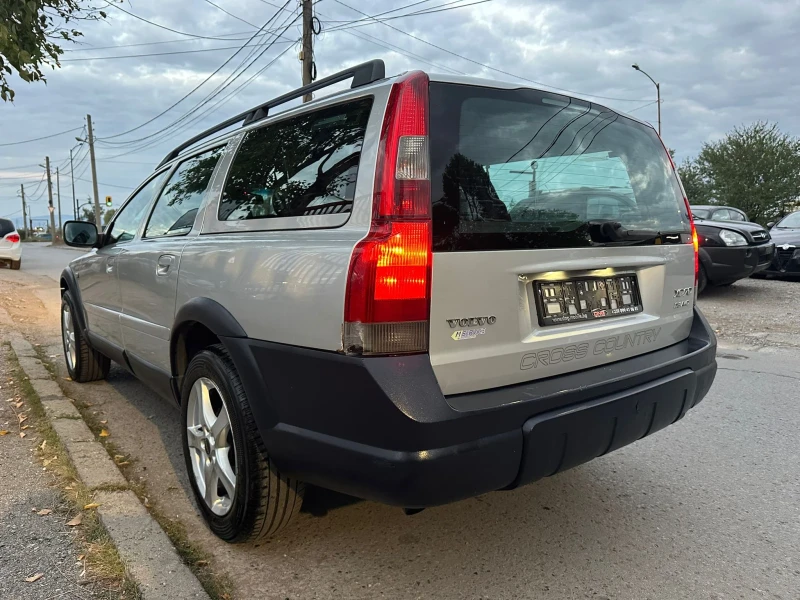 Volvo Xc70 2, 400D5/АВТОМАТИК/EURO4 , снимка 5 - Автомобили и джипове - 51775707
