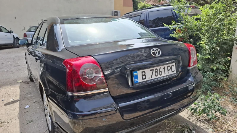 Toyota Avensis, снимка 4 - Автомобили и джипове - 52474561