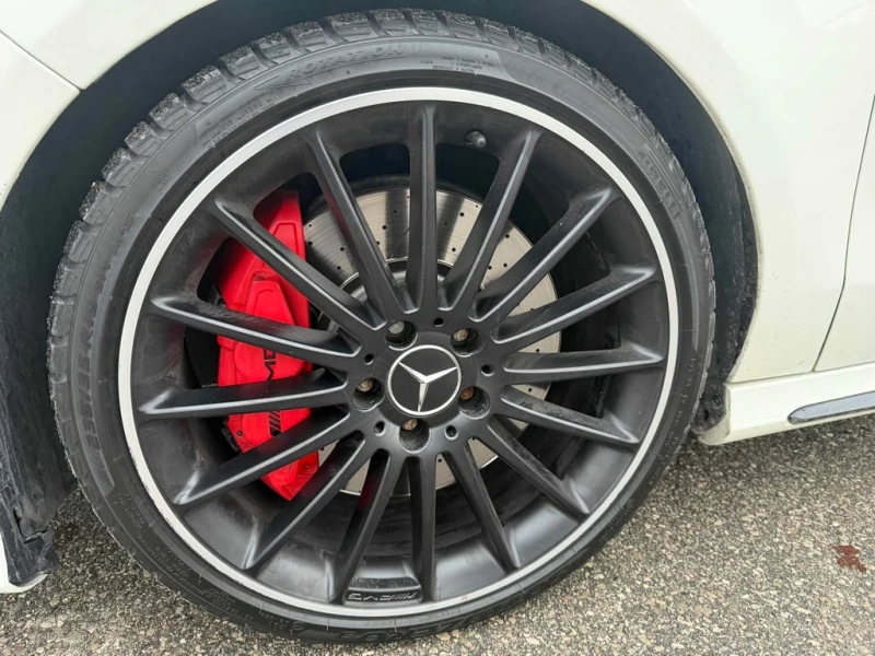 Mercedes-Benz CLA 45 AMG * CARFAX * БЕЗ ПЪРВОНАЧАЛНА ВНОСКА, снимка 7 - Автомобили и джипове - 52903640