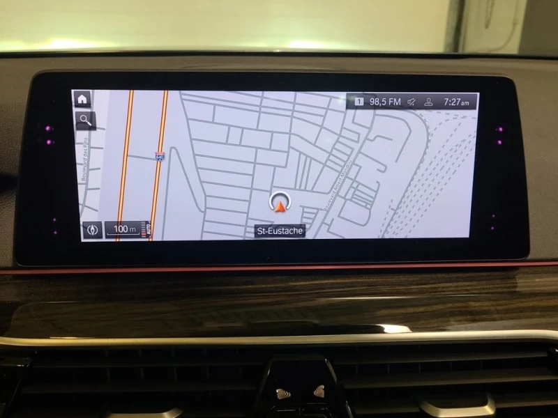 BMW 530   XDRIVE * CARFAX * БЕЗ ПЪРВОНАЧАЛНА ВНОСКА, снимка 9 - Автомобили и джипове - 53089253