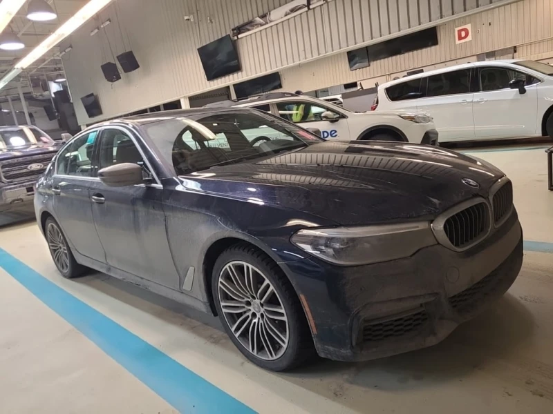 BMW 530   XDRIVE * CARFAX * БЕЗ ПЪРВОНАЧАЛНА ВНОСКА, снимка 2 - Автомобили и джипове - 53089253