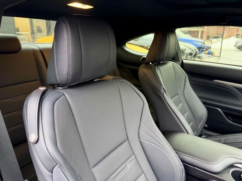 Lexus RC 350 * CARFAX * БЕЗ ПЪРВОНАЧАЛНА ВНОСКА, снимка 13 - Автомобили и джипове - 53102744