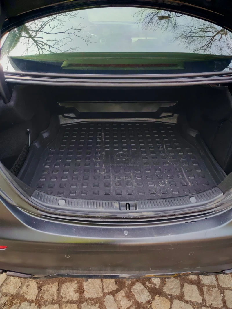 Mercedes-Benz E 220 Digital cockpit, 9g tronic, снимка 4 - Автомобили и джипове - 53415289