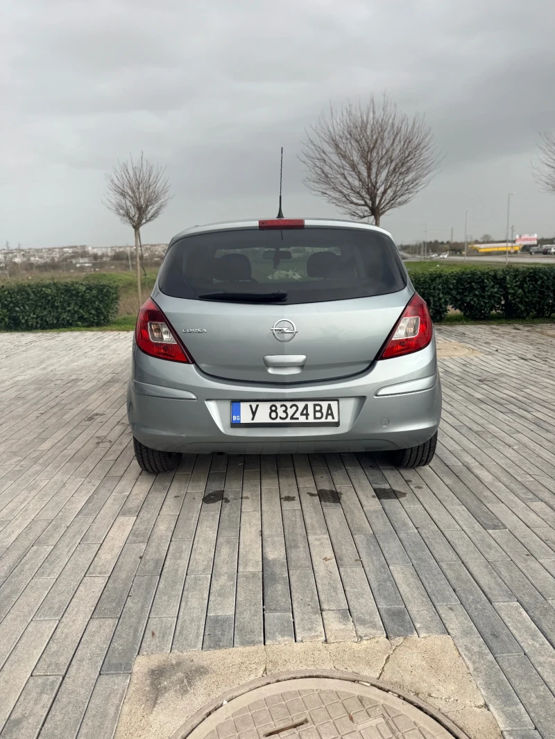 Opel Corsa Corsa B, 1.2 бензин, снимка 3 - Автомобили и джипове - 53484799
