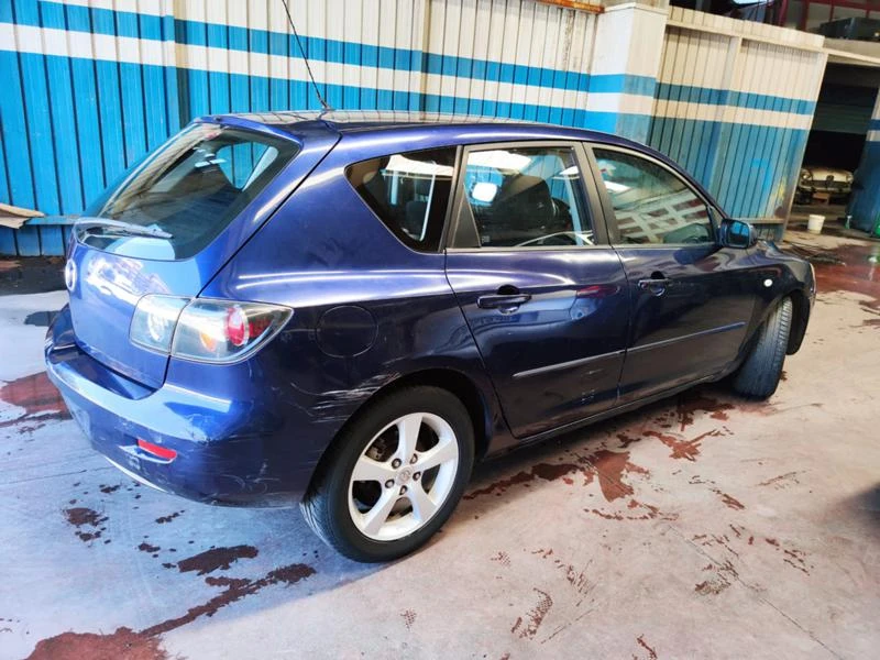 Mazda 3 1, 6 d, снимка 9 - Автомобили и джипове - 46796353