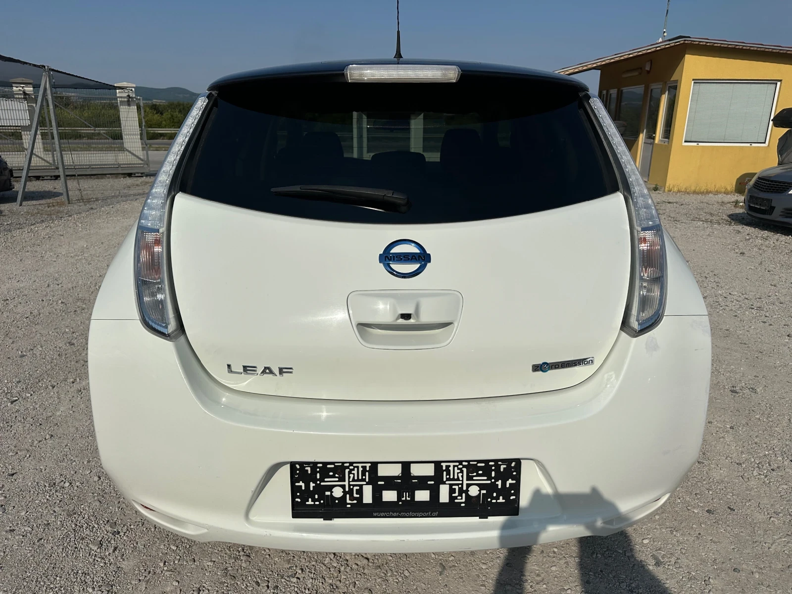 Nissan Leaf  30kwh Електрически 42000км сервизни документи  - изображение 6