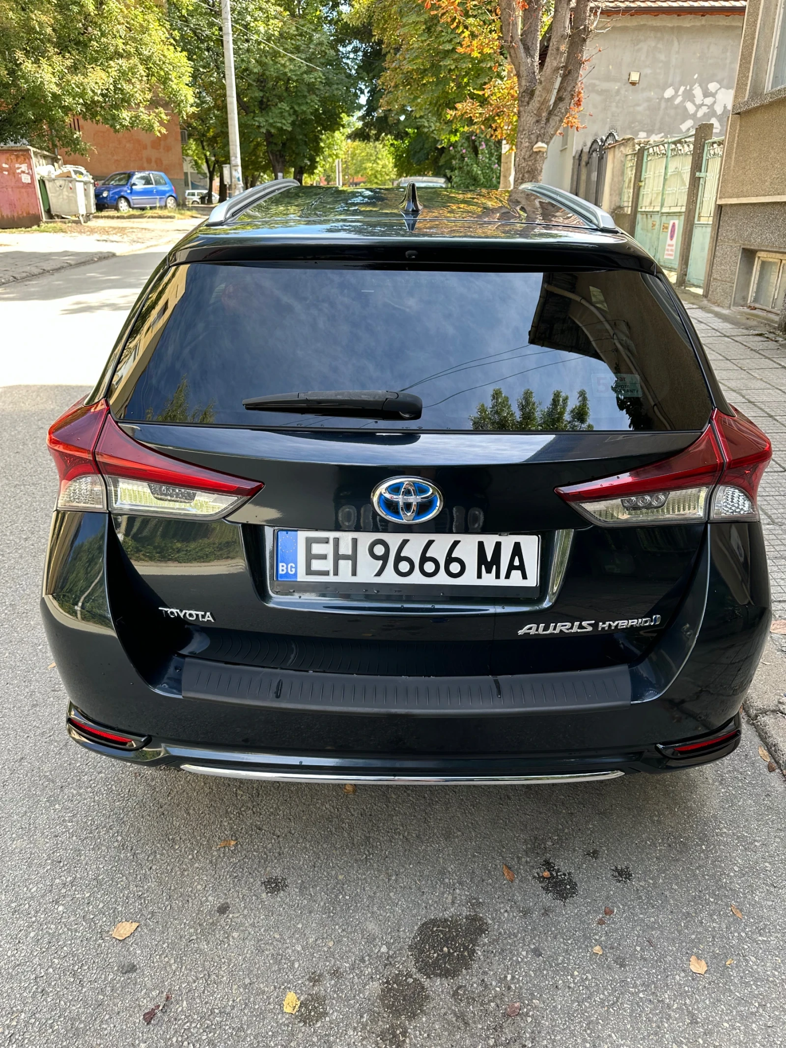 Toyota Auris  - изображение 2