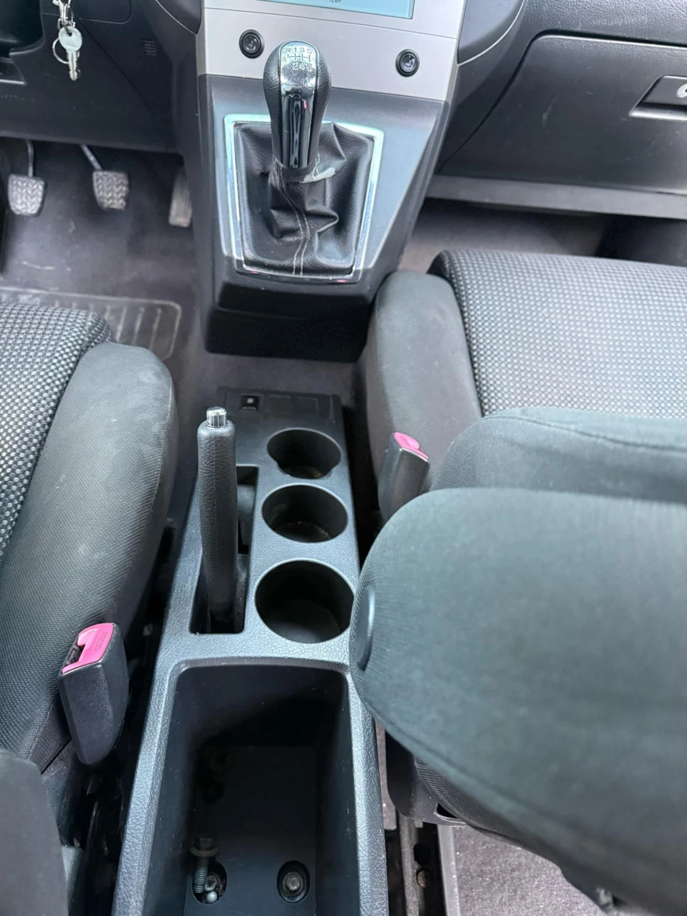 Toyota Corolla verso  - изображение 7