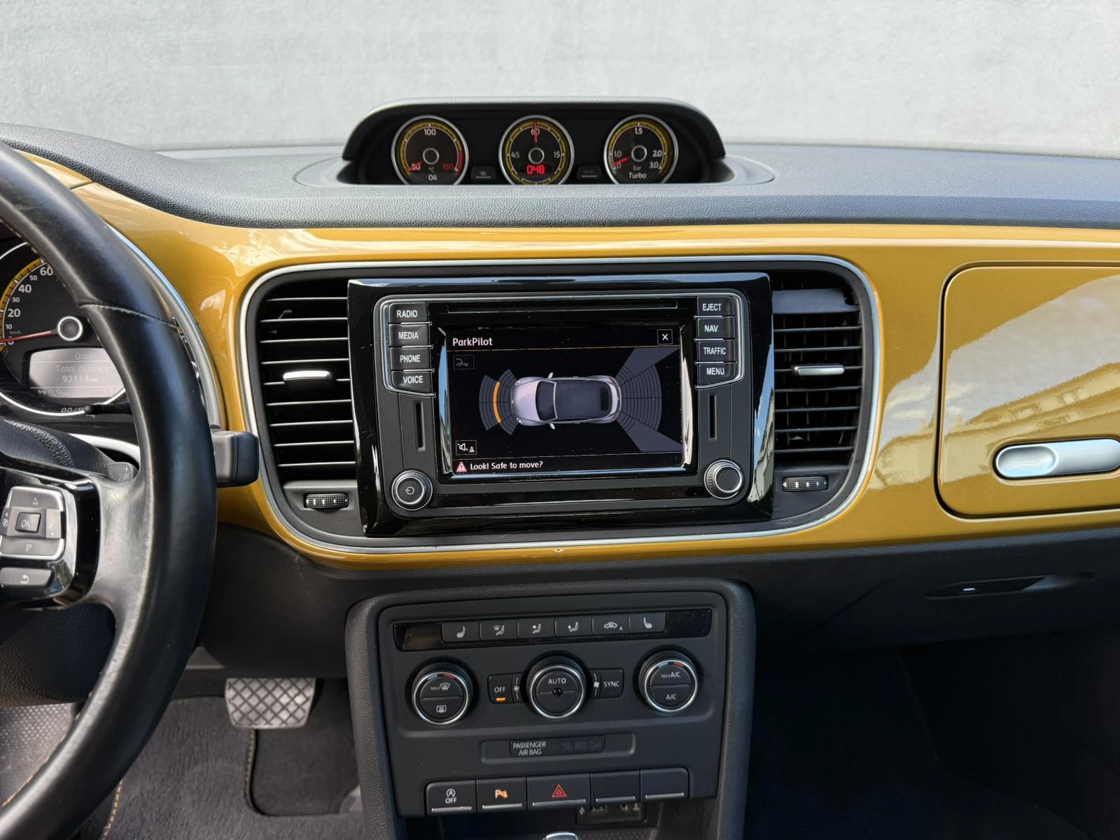 VW Beetle 1.4L DUNE  | Mobile.bg   14