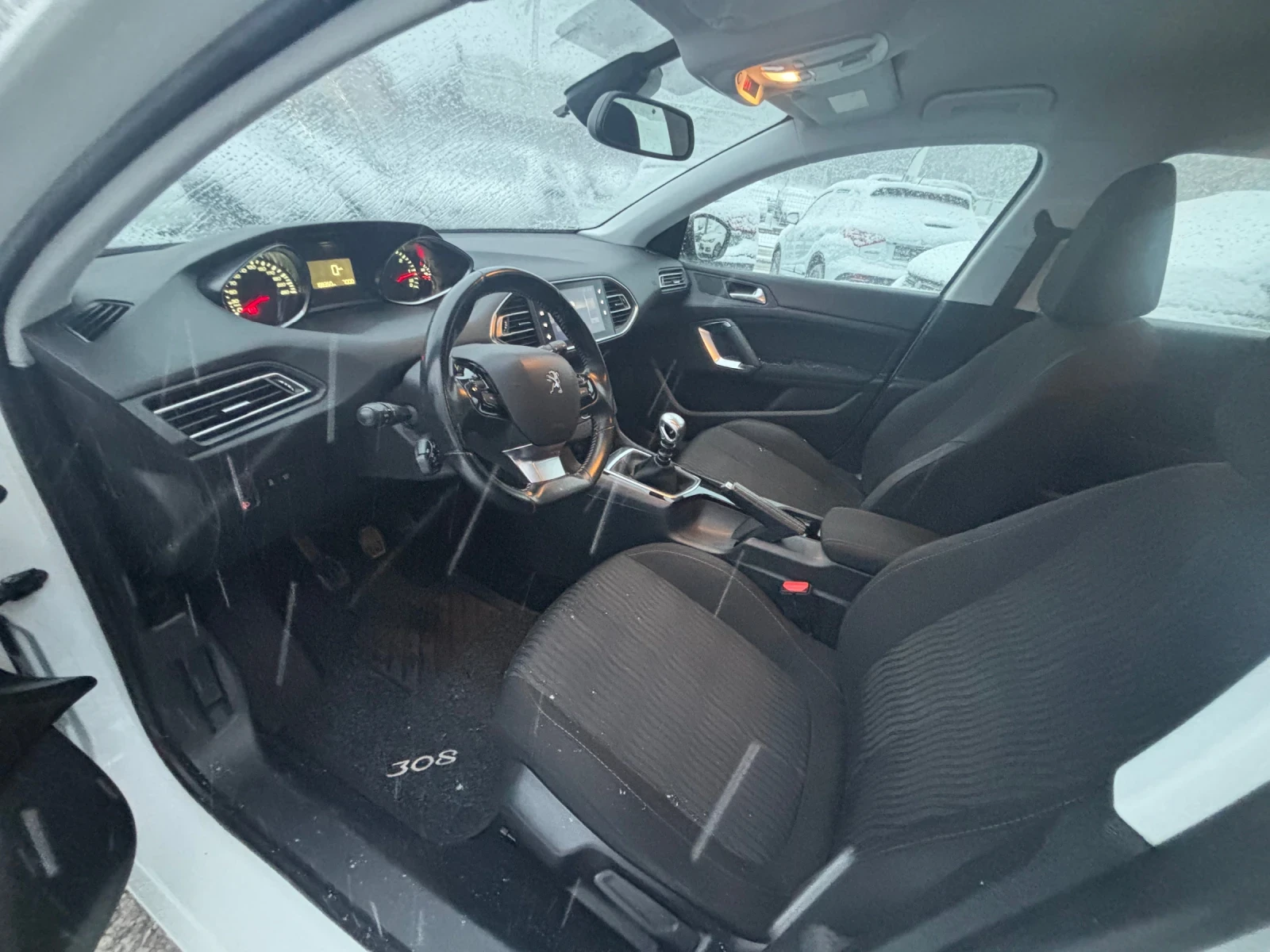 Peugeot 308 1.6 HDI | Mobile.bg � ����������� 12
