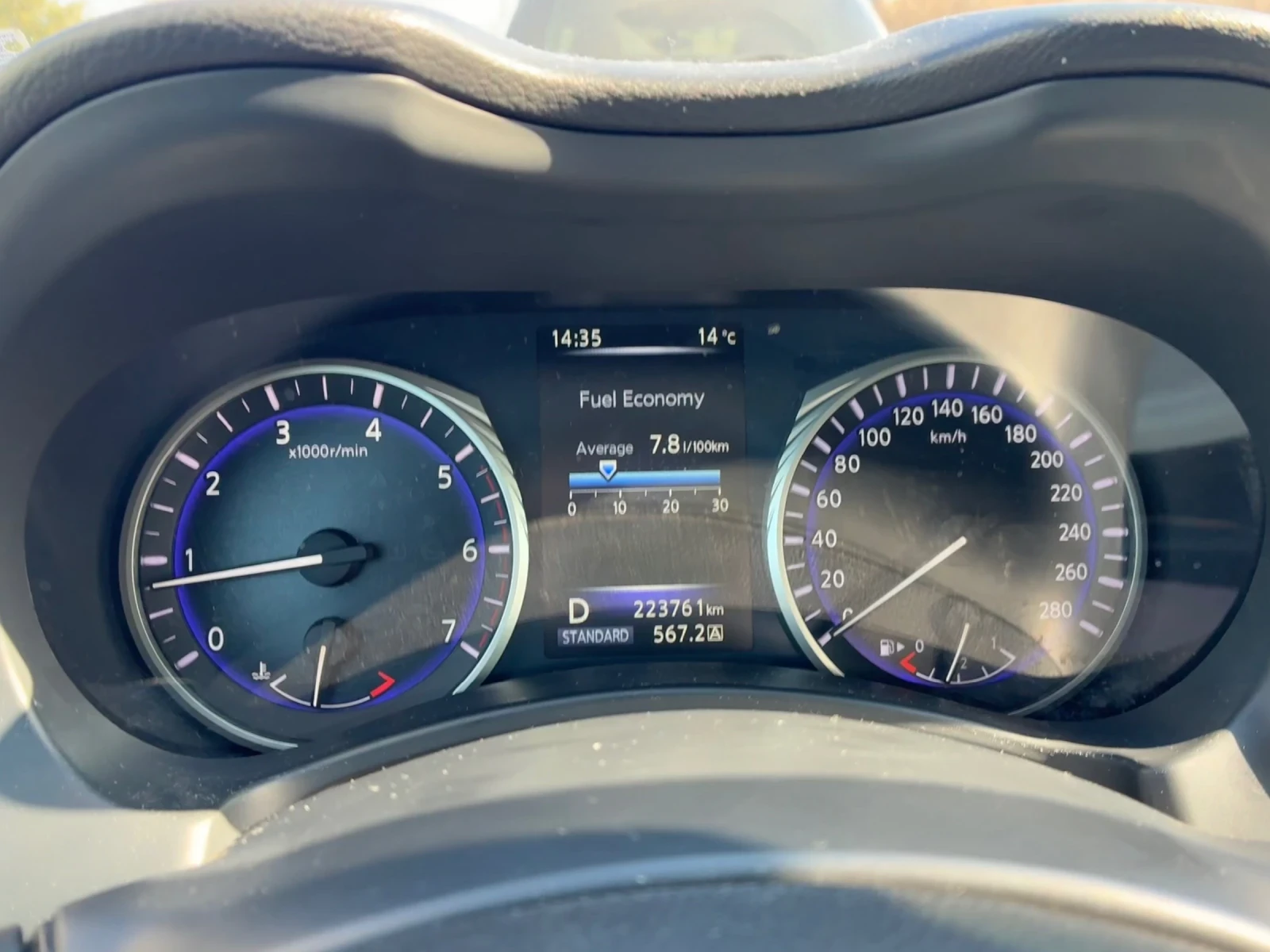 Infiniti Q50, снимка 12 - Автомобили и джипове - 53737075