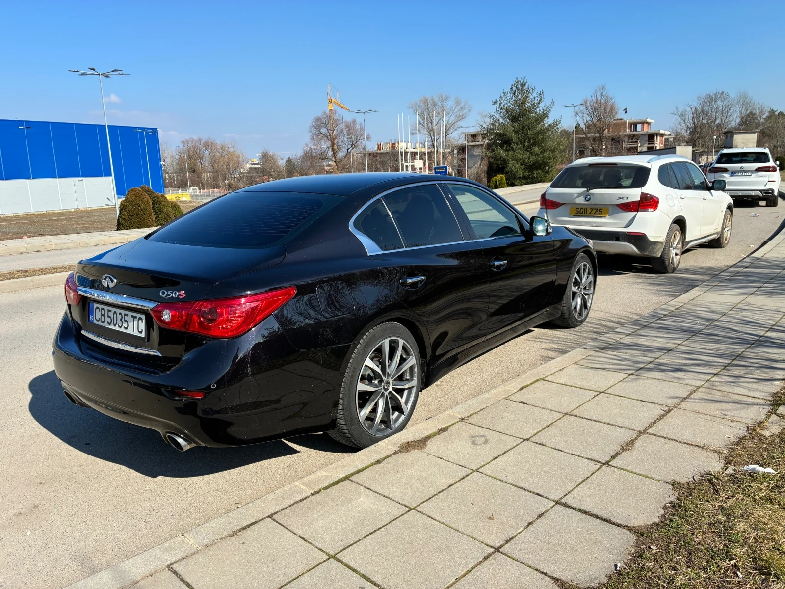 Infiniti Q50, снимка 16 - Автомобили и джипове - 53737075