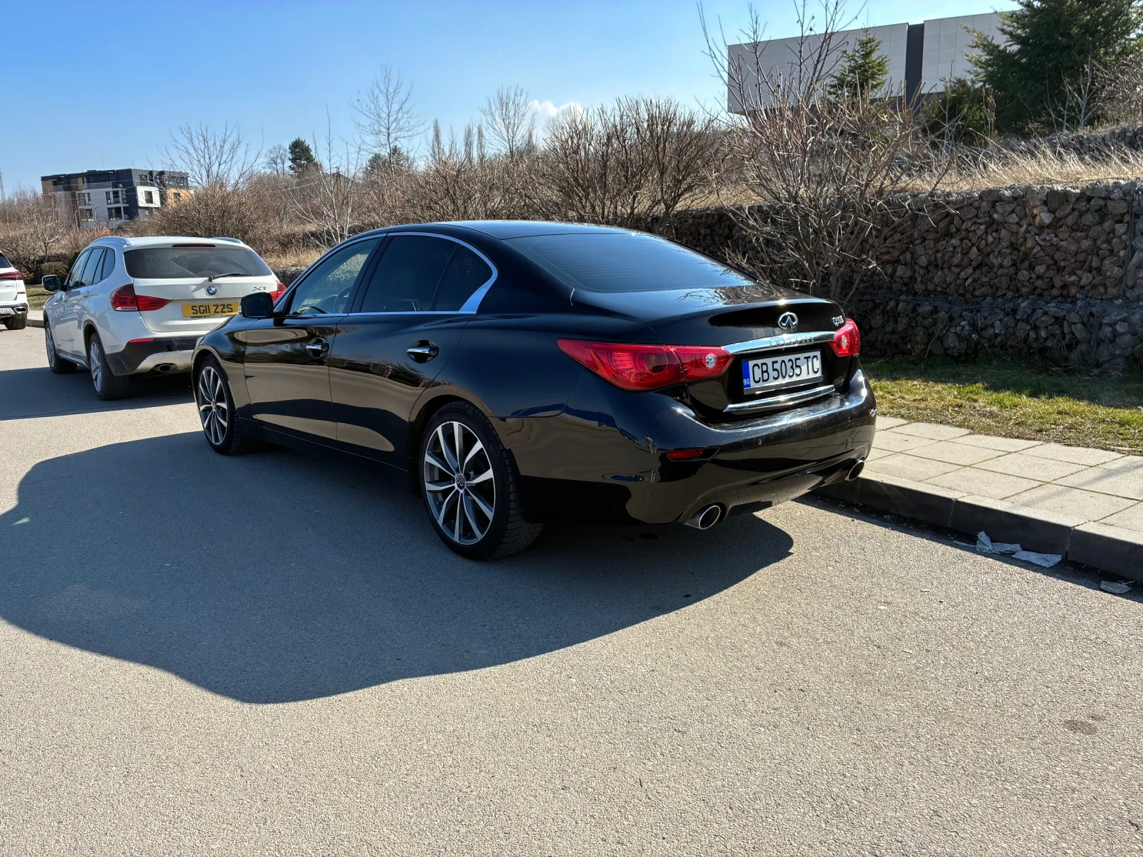 Infiniti Q50, снимка 13 - Автомобили и джипове - 53737075