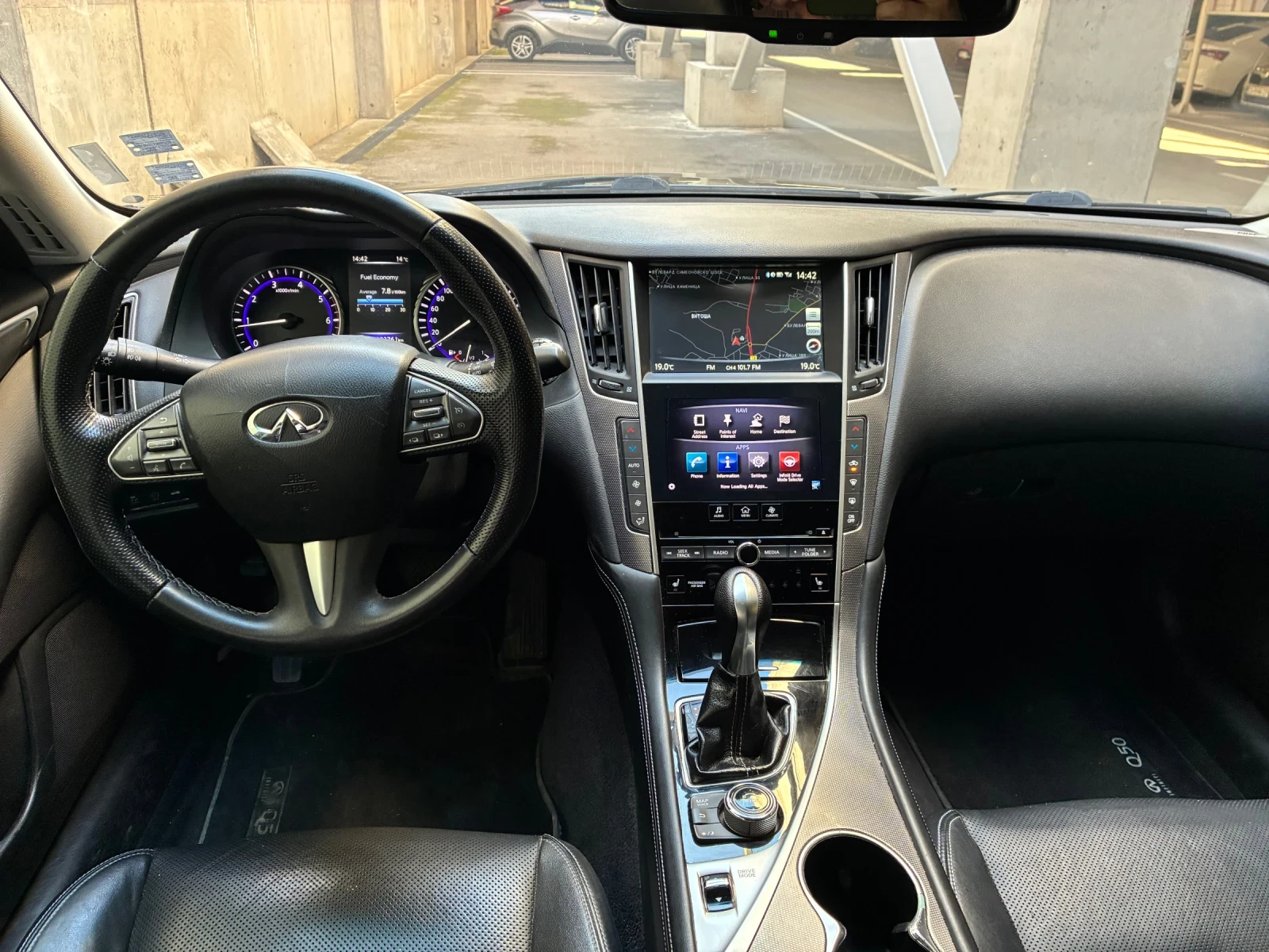 Infiniti Q50, снимка 9 - Автомобили и джипове - 53737075