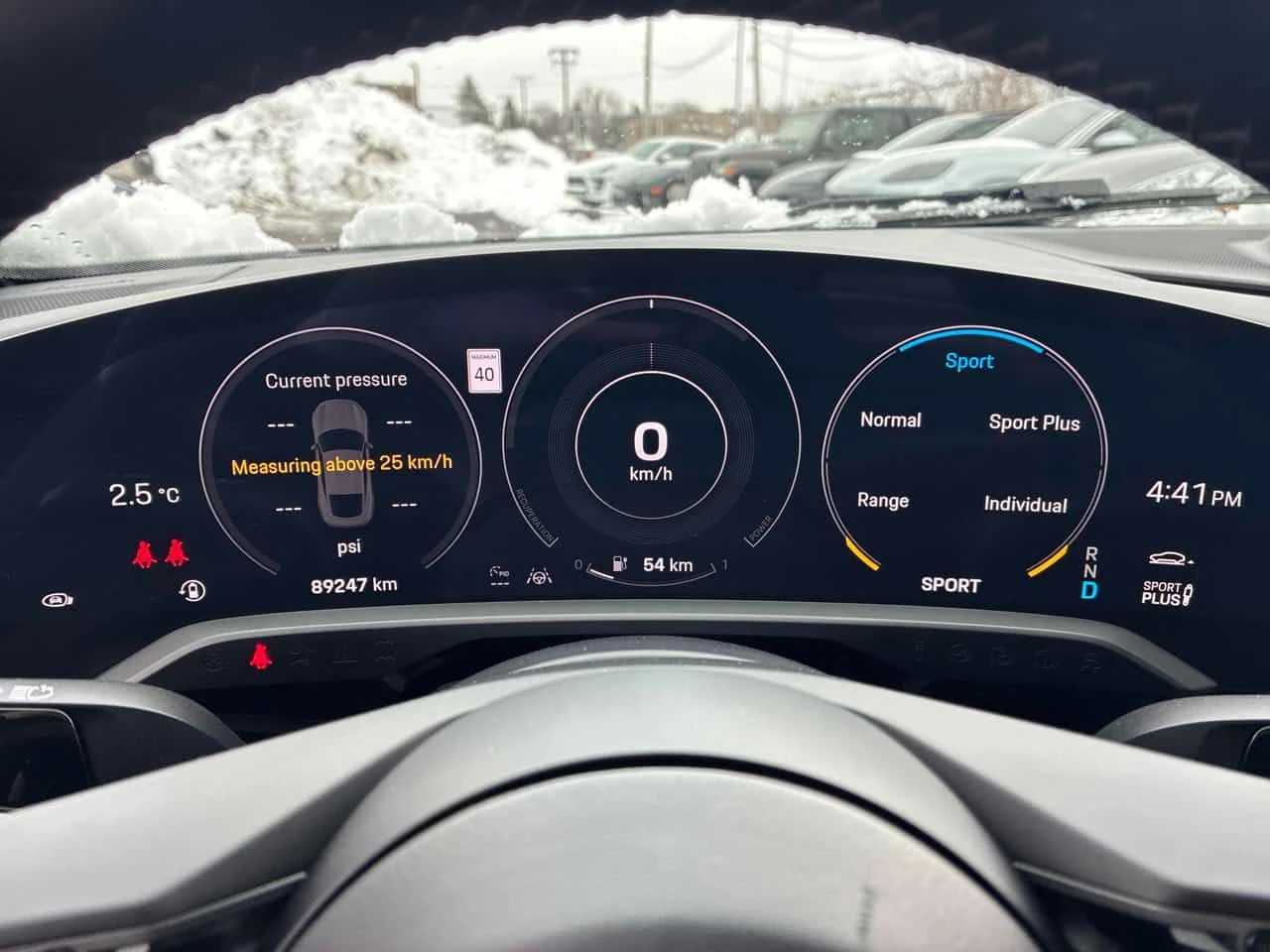 Porsche Taycan TURBO S * ГЛАВНО ПРЕДСТАВИТЕЛСТВО НА PORSCHE* , снимка 8 - Автомобили и джипове - 53964112