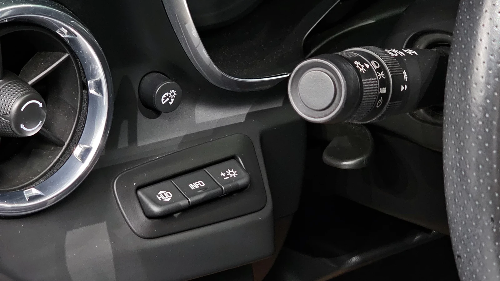 Chevrolet Camaro 2017 SS* 6.2 V8* КРАЙНА ЦЕНА, снимка 12 - Автомобили и джипове - 54073145