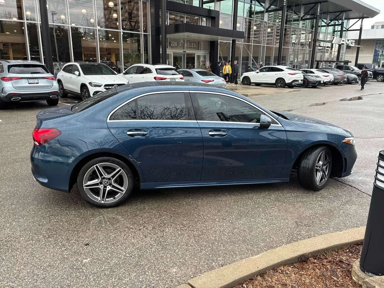 Mercedes-Benz A 220 * ГЛАВНО ПРЕДСТАВИТЕЛСТВО* , снимка 3 - Автомобили и джипове - 54084923