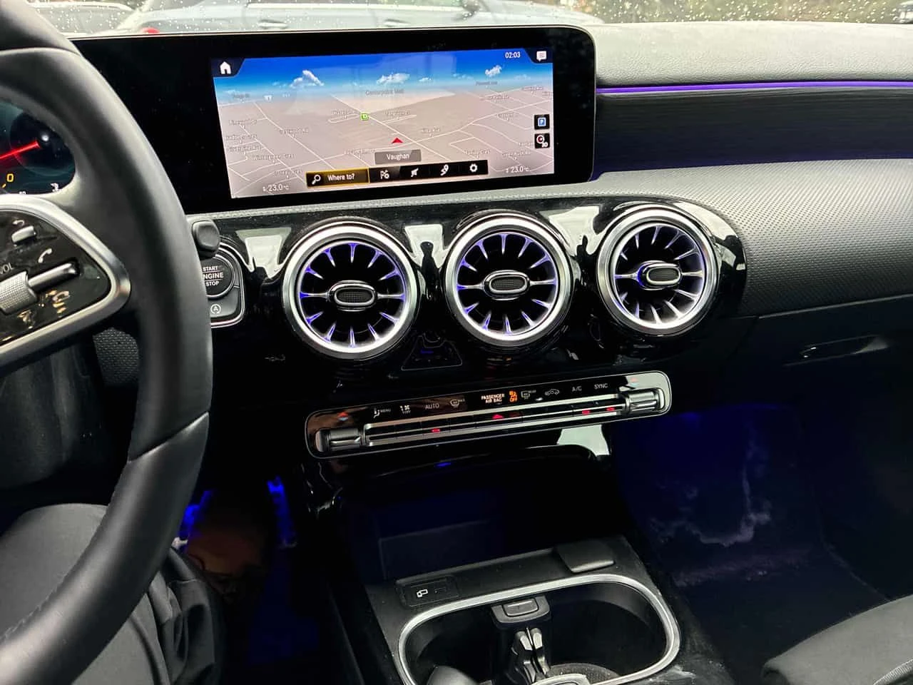 Mercedes-Benz A 220 * ГЛАВНО ПРЕДСТАВИТЕЛСТВО* , снимка 9 - Автомобили и джипове - 54084923