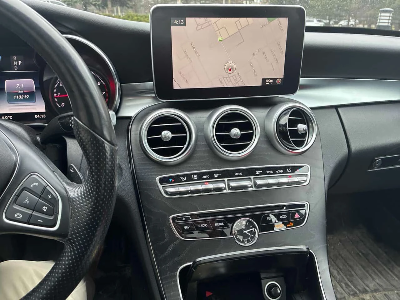 Mercedes-Benz C 300 2 KEYS * ШИБИДАХ * ПОДГРЕВИ * CARFAX * KEYLESS, снимка 9 - Автомобили и джипове - 54085198