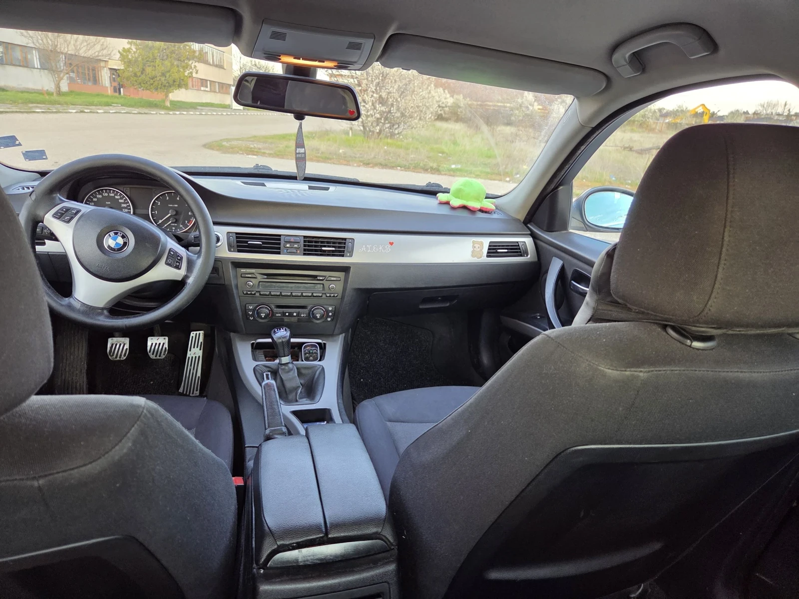 BMW 320, снимка 3 - Автомобили и джипове - 54100477