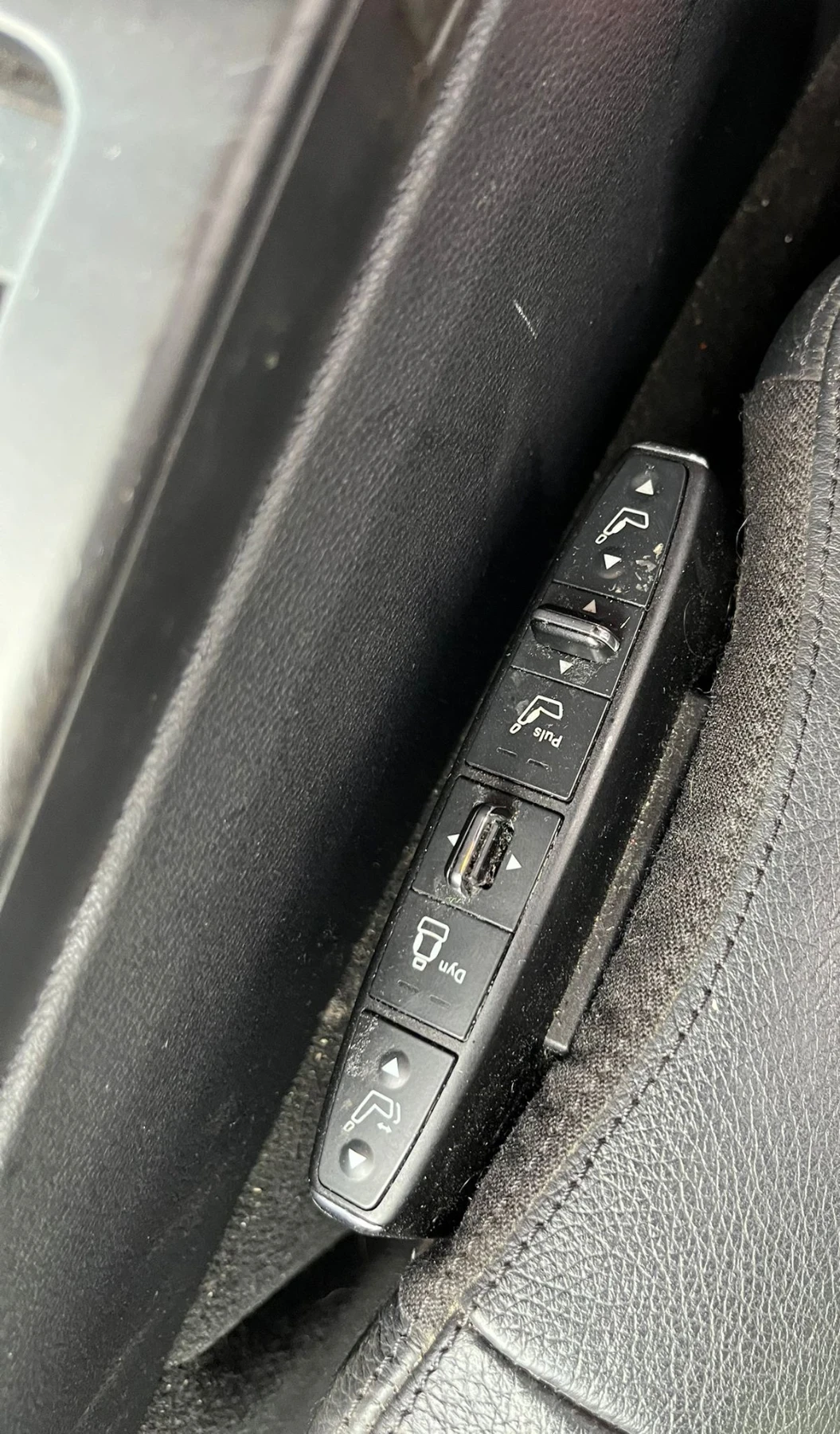 Mercedes-Benz E 250 ом651 кожа, снимка 6 - Автомобили и джипове - 54196569