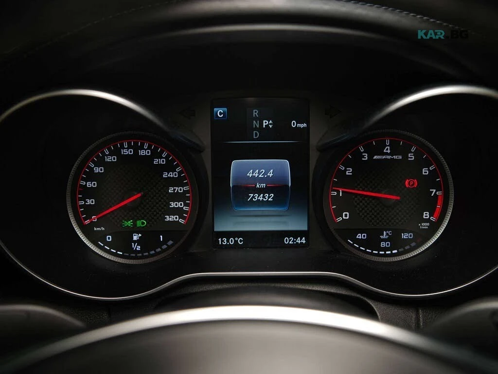 Mercedes-Benz C 63 AMG S * АвтоКредит * (ЦЕНА ДО БГ), снимка 13 - Автомобили и джипове - 55037953