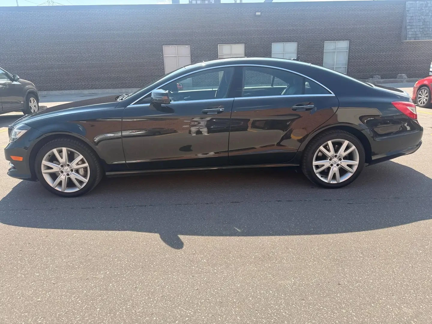 Mercedes-Benz CLS 500 4MATIC* ОБДУХВ* HARMAN* PANO* ВТОРИ ЧИФТ ДЖАНТИ* , снимка 4 - Автомобили и джипове - 55123606