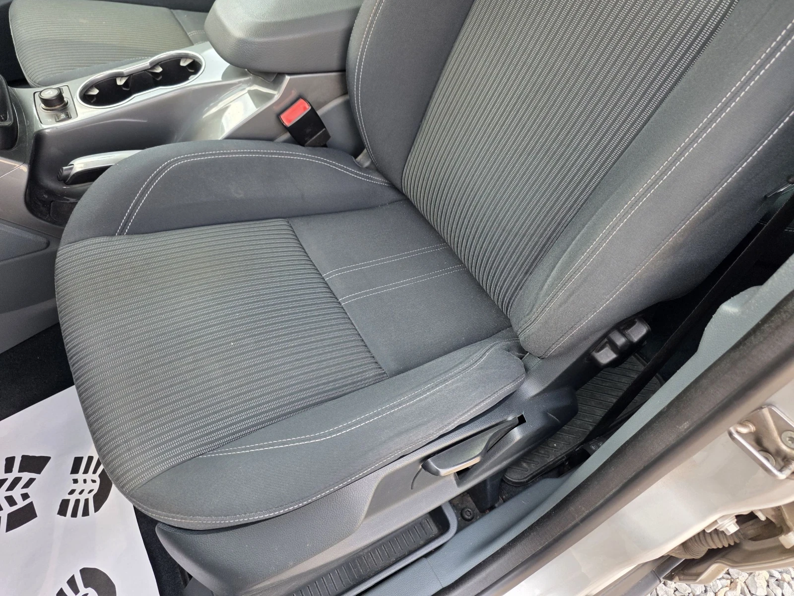Ford C-max 1.6dci Kamera, снимка 8 - Автомобили и джипове - 55144463