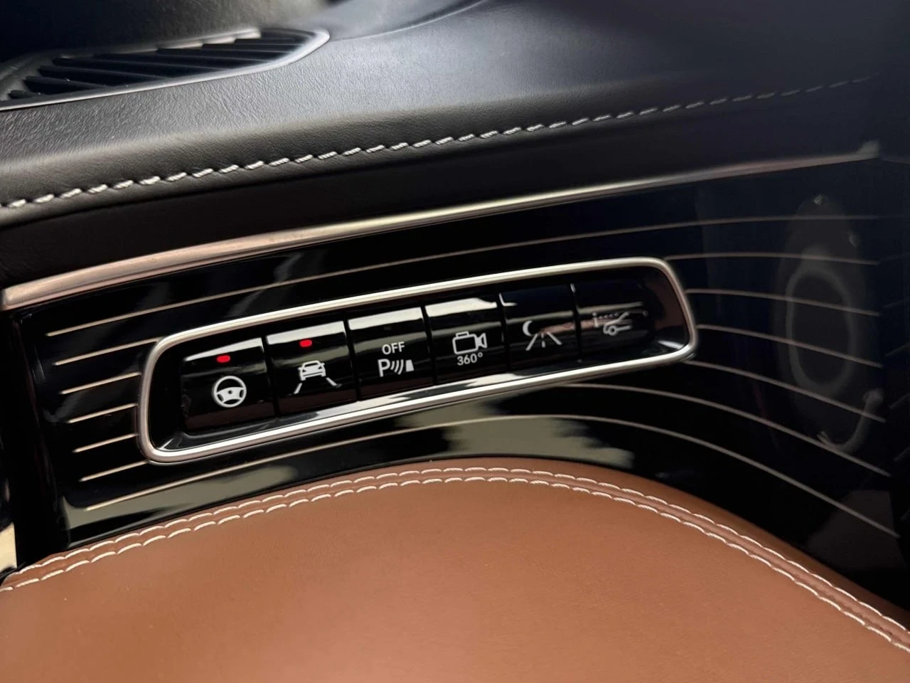 Mercedes-Benz S 63 AMG S PERFORMANCE* МАСАЖ* 360* DIS* FULL* ТЪРГ, снимка 10 - Автомобили и джипове - 55338853
