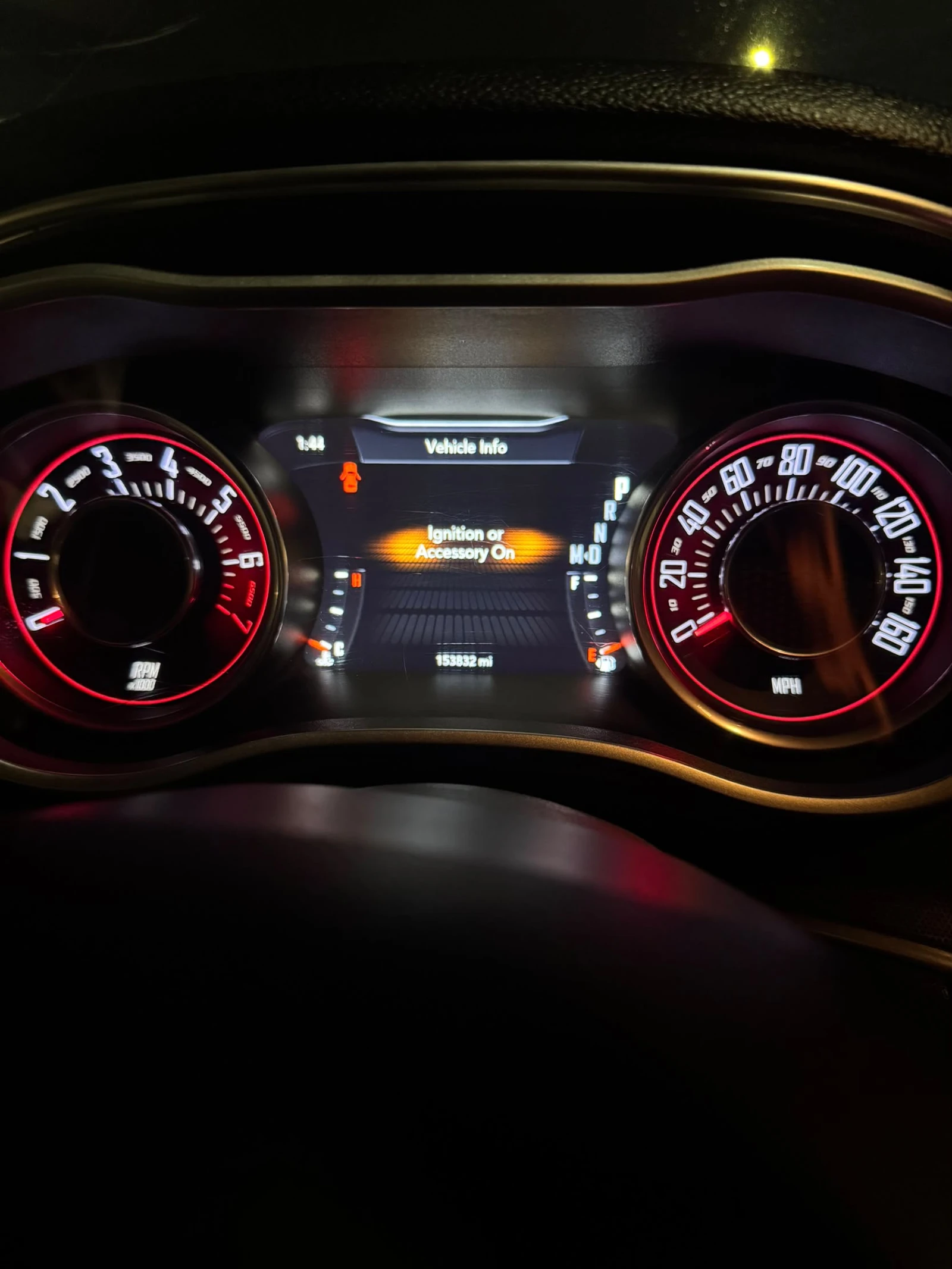 Dodge Challenger 3.6 SXT PLUS, снимка 10 - Автомобили и джипове - 55398180