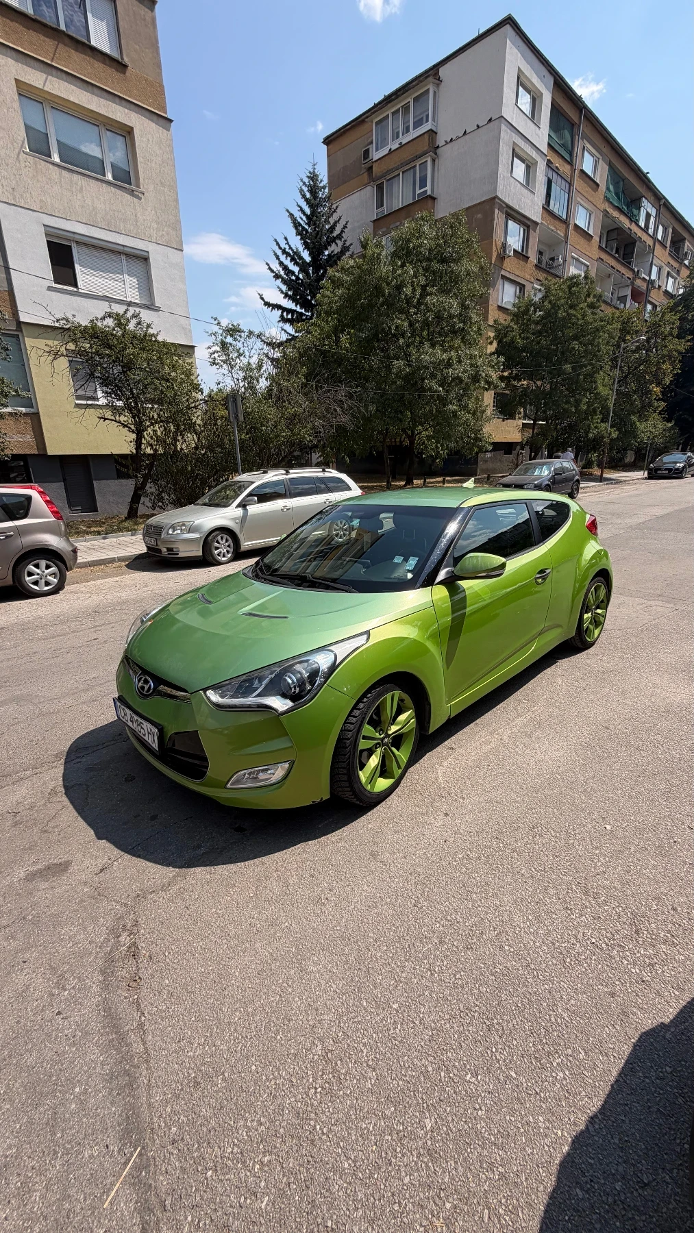 Hyundai Veloster , снимка 2 - Автомобили и джипове - 55786546
