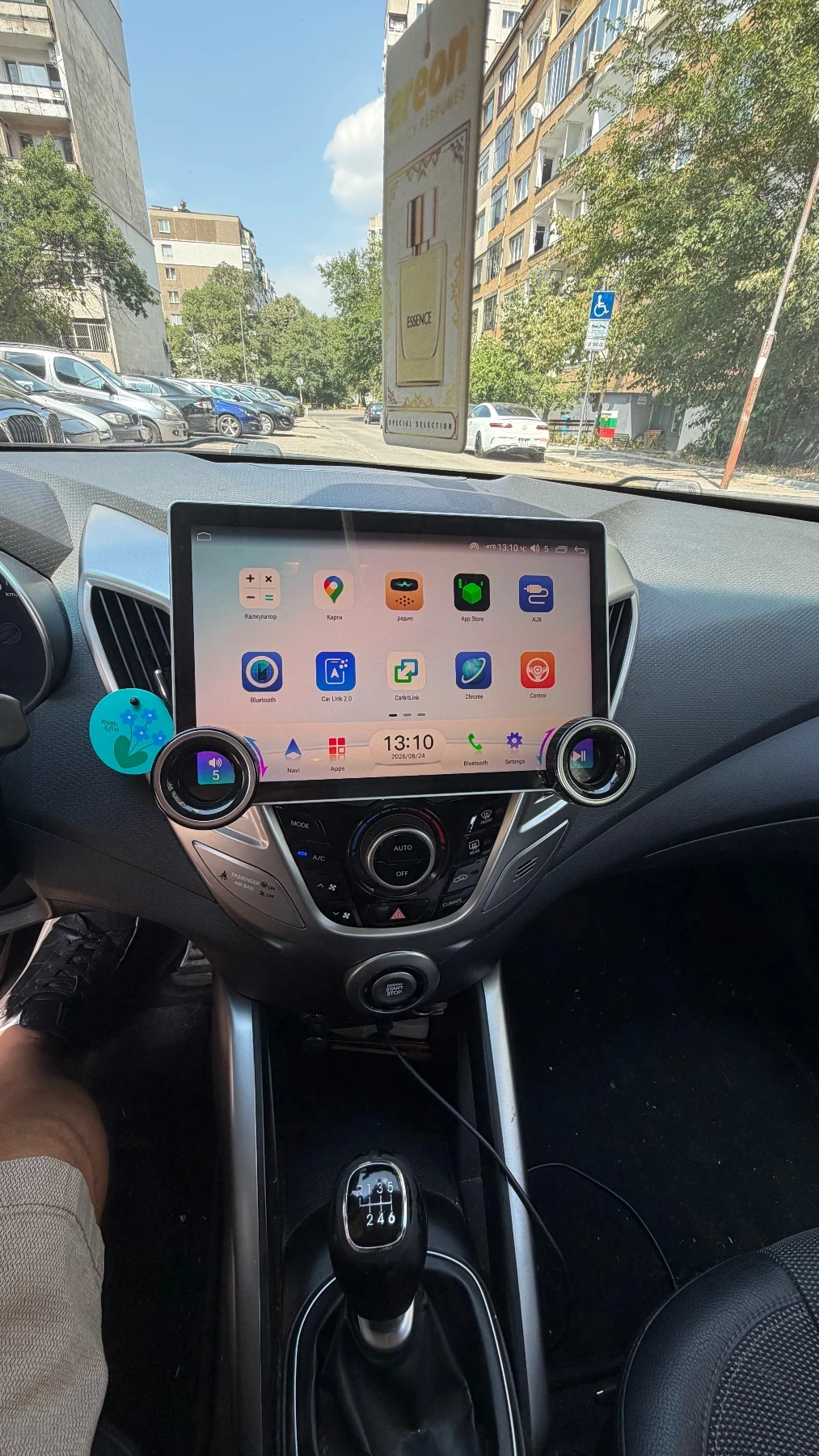 Hyundai Veloster , снимка 12 - Автомобили и джипове - 55786546