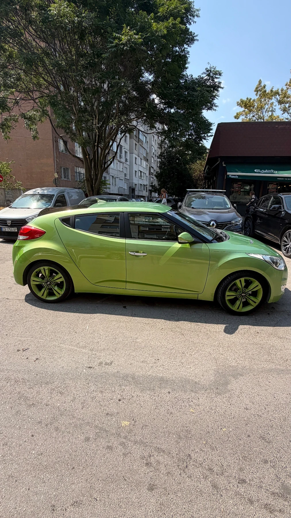 Hyundai Veloster , снимка 5 - Автомобили и джипове - 55786546